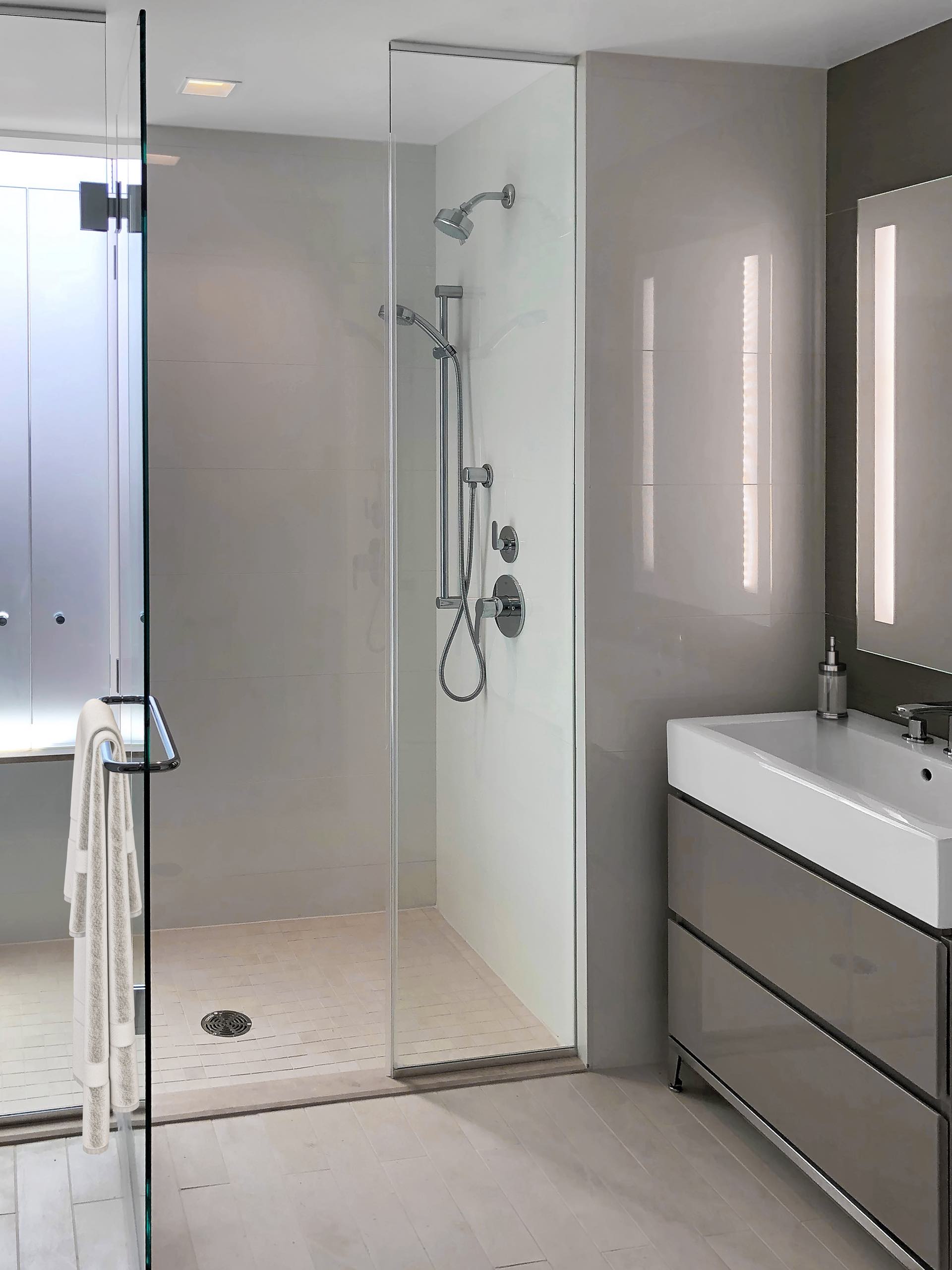 aalto57 bathroom